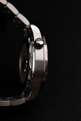 Cargar la imagen en la vista de la galería, Omega Seamaster Professional Chronometer 21030422001002 Box + og. Papiere "Nekton"
