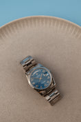 Cargar la imagen en la vista de la galería, Rolex Day-Date 36 118239 Original Papiere Blue Wave Dial, White Gold, Serviced

