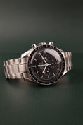 Charger l'image dans la visionneuse de la galerie, Omega Speedmaster Moonwatch 31130423001005 Box + og. Papiere NEW Stickered
