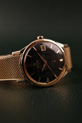 Bild in Galerie-Betrachter laden, Omega Constellation 168005 Rare Black Pie Pan Dial
