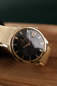 Bild in Galerie-Betrachter laden, Omega Constellation 168005 Rare Black Pie Pan Dial
