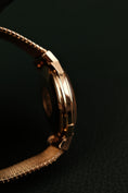 Bild in Galerie-Betrachter laden, Omega Constellation 168005 Rare Black Pie Pan Dial
