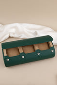 Bild in Galerie-Betrachter laden, Uhrenrolle 3 - Large - Emerald Green

