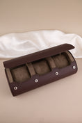 Load image into Gallery viewer, Uhrenrolle 3 - Large - Chocolate Brown
