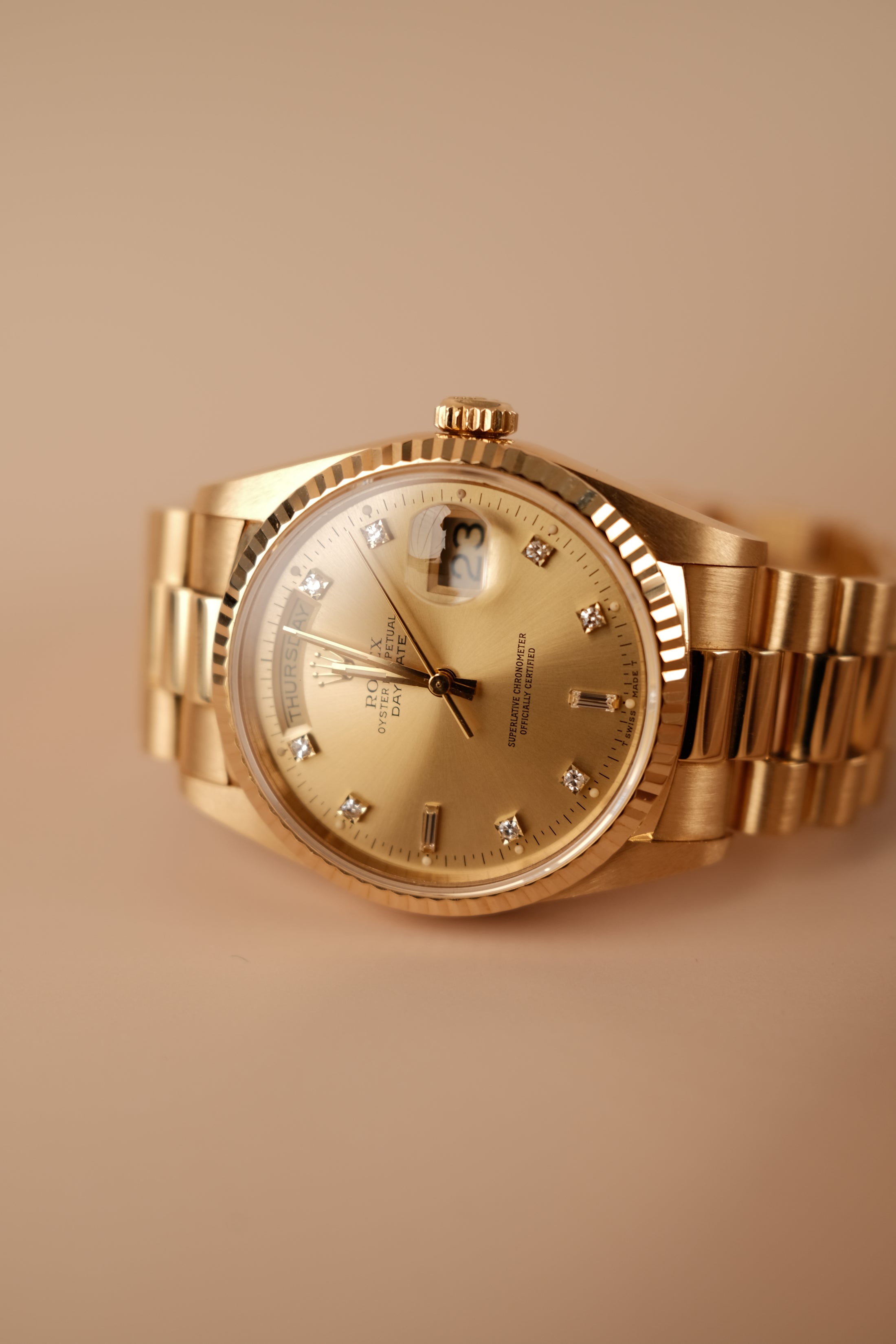 Rolex  Day-Date 36mm Champagne Diamond Dial LC100 18238 Box + og. Papiere