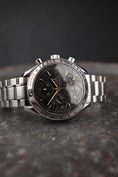 Cargar la imagen en la vista de la galería, Omega Speedmaster Date 351354 Original Papiere Black Dial, Serviced
