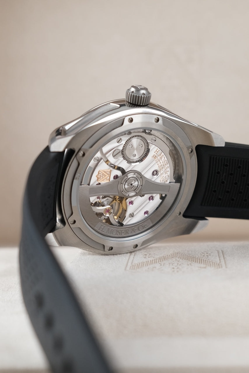 H.Moser & Cie Pioneer 42  3200-1214 Box + og. Papiere Mega Cool Blue Lagoon, 42,8mm