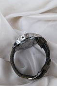 Load image into Gallery viewer, Panerai Luminor Base PAM00112 - Detail view 10
