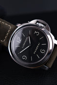 Load image into Gallery viewer, Panerai Luminor Base PAM00112 - Detail view 3
