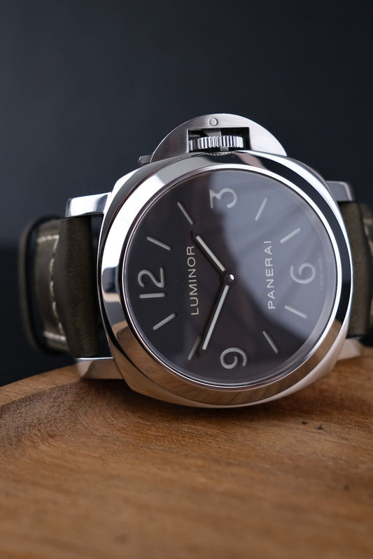 Panerai Luminor Base PAM00112 - Main product image