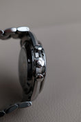 Load image into Gallery viewer, Omega Speedmaster Moonwatch 31130423001006 - Detail view 8
