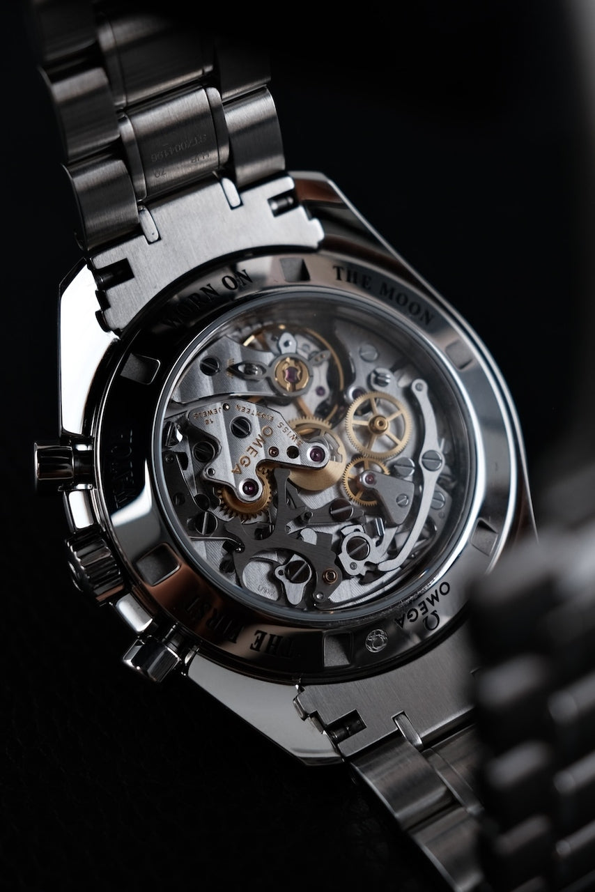 Omega Speedmaster Moonwatch 31130423001006 - Detail view 7