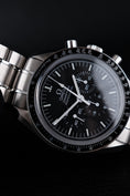 Load image into Gallery viewer, Omega Speedmaster Moonwatch 31130423001006 - Main product image
