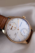 Carica l'immagine nel visualizzatore della galleria, IWC Portugieser Regulateur 750  IW544402 - Detail view 3
