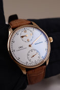 Carica l'immagine nel visualizzatore della galleria, IWC Portugieser Regulateur 750  IW544402 - Detail view 4

