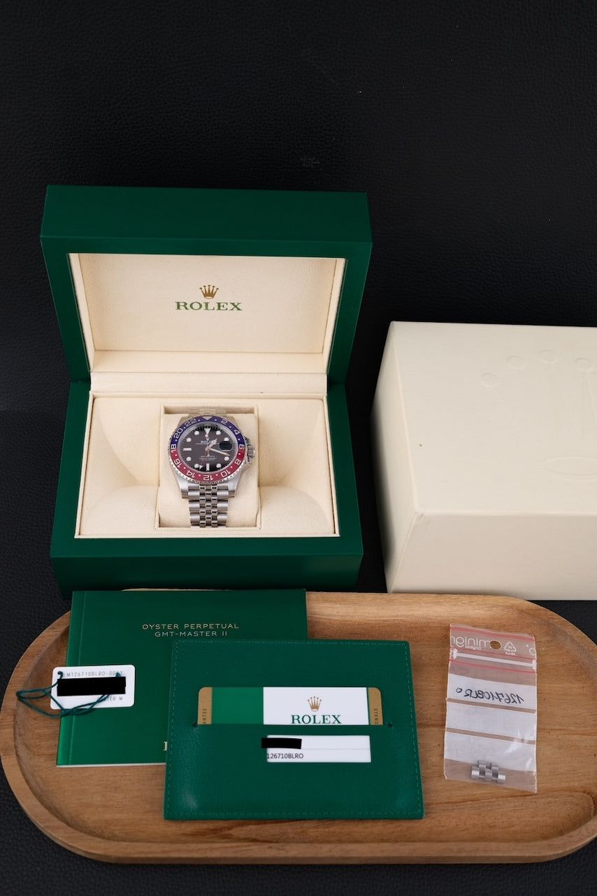 Rolex GMT-Master II, Pepsi 126710BLRO - Papers and documentation