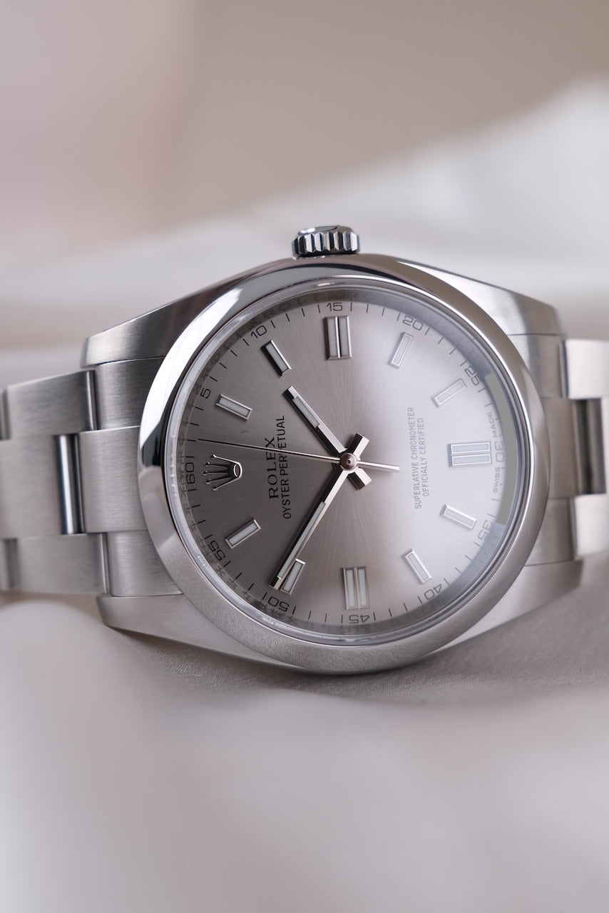 Rolex Oyster Perpetual 36 116000 - Detail view 9