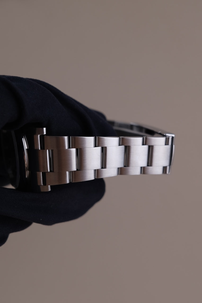 Rolex Oyster Perpetual 36 116000 - Detail view 10