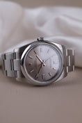 Bild in Galerie-Betrachter laden, Rolex Oyster Perpetual 36 116000 - Detail view 2
