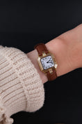 Bild in Galerie-Betrachter laden, Cartier Ceinture Trinity 66002 Paris Dial, 18k Gold, 22 x 22mm
