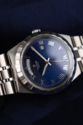 Bild in Galerie-Betrachter laden, Tudor Royal 41 28600 Box + og. Papiere Blue Roman Dial, German First Buyer's Invoice
