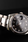 Load image into Gallery viewer, Rolex Datejust 41 126334 Box + og. Papiere Black Diamond Dial UNWORN, 2025
