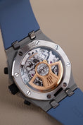 Carica l'immagine nel visualizzatore della galleria, Audemars Piguet Royal Oak Offshore Tiffany Blue 26238ST.OO.A340CA.01 - Detail view 9
