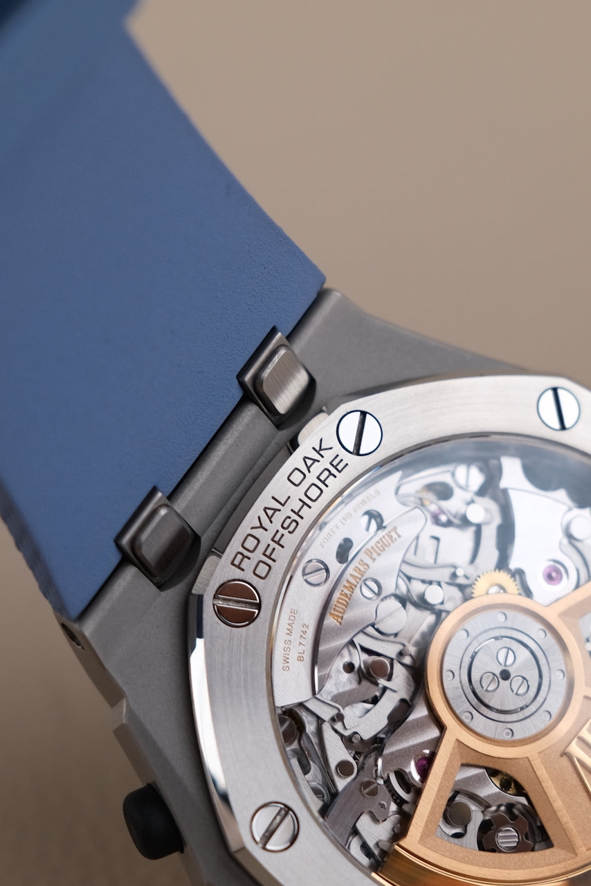 Audemars Piguet Royal Oak Offshore Tiffany Blue 26238ST.OO.A340CA.01 - Detail view 10
