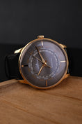 Load image into Gallery viewer, Junghans Meister Worldtimer 27/5013.01 Box + og. Papiere German Delivered, 40mm
