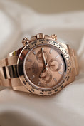 Carica l'immagine nel visualizzatore della galleria, Rolex Daytona 116505 Box + og. Papiere Baguette Dial Rolex CPO Card First Buyer´s Receipt
