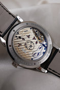 Bild in Galerie-Betrachter laden, A. Lange und Söhne Große Lange 1  115025F Box + og. Papiere Platin, Serviced 2023, German Delivered
