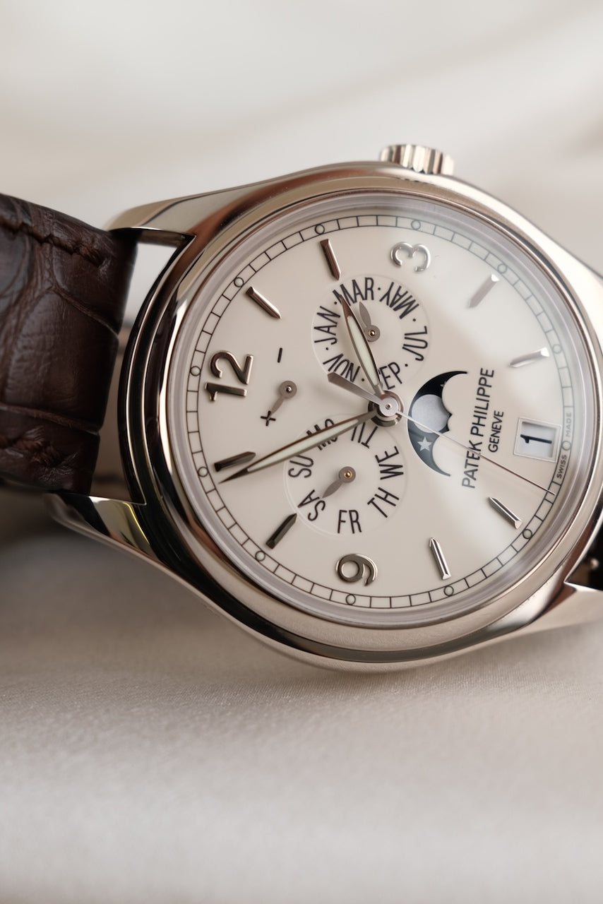 Patek Philippe Annual Calendar 5146G-001 Box + og. Papiere 18k White Gold, Moonphase, German Delivered, Cream Dial
