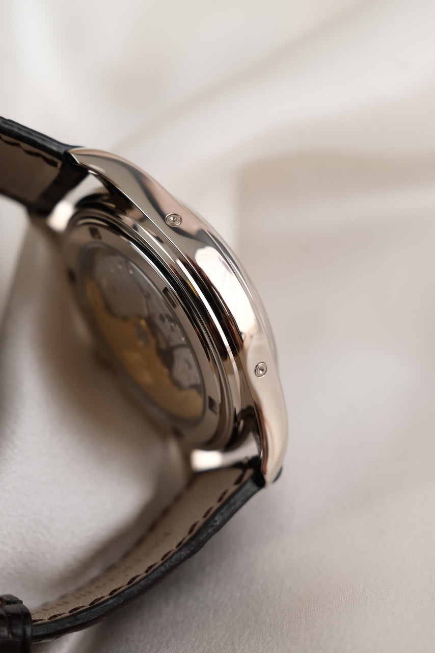 Patek Philippe Annual Calendar 5146G-001 Box + og. Papiere 18k White Gold, Moonphase, German Delivered, Cream Dial