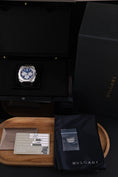 Bild in Galerie-Betrachter laden, Bulgari Octo Finissimo Chronograph GMT 103467 Box + og. Papiere Blue Dial, Warranty 11/2026
