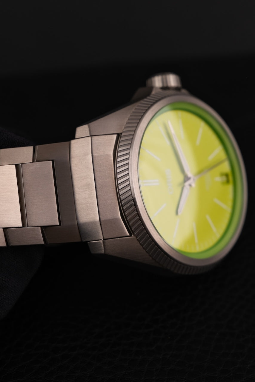 Oris Pro Pilot x Kermit 0140077787157-Set Box + og. Papiere German Delivered