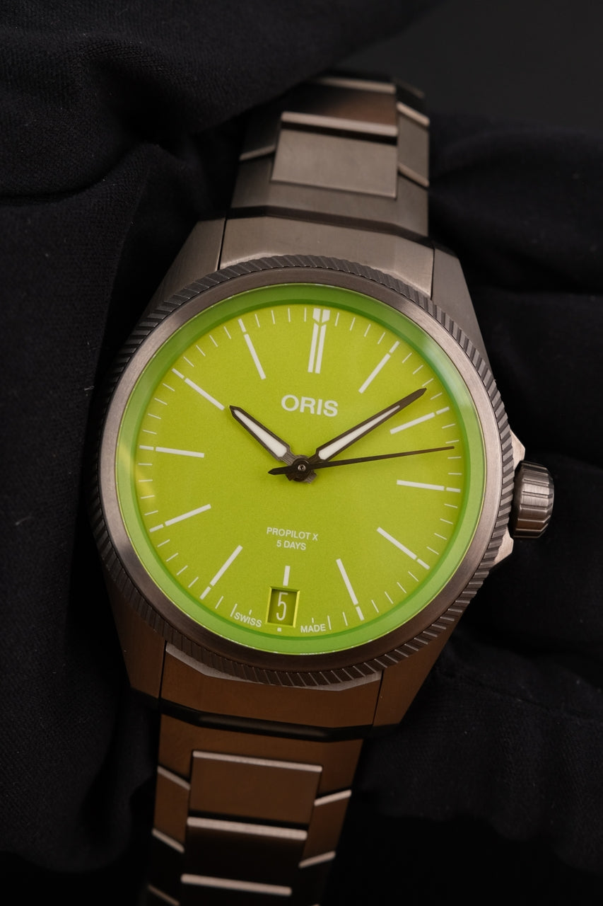 Oris Pro Pilot x Kermit 0140077787157-Set Box + og. Papiere German Delivered