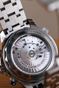 Carica l'immagine nel visualizzatore della galleria, Omega Seamaster Professional Chronograph 21030445106001 Box + og. Papiere Silver Grey Dial, German Delivered, 44mm
