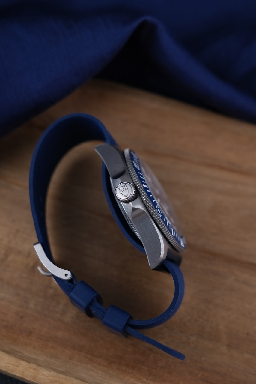 Tudor Pelagos FXD 25707B Box + og. Papiere Titanium, Blue Dial, 2023, incl. Tudor Nato Strap