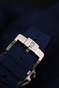 Bild in Galerie-Betrachter laden, Tudor Pelagos FXD 25707B Box + og. Papiere Titanium, Blue Dial, 2023, incl. Tudor Nato Strap

