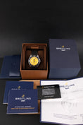 Bild in Galerie-Betrachter laden, Breitling Superocean A17367021 Box + og. Papiere Yellow Dial 44mm

