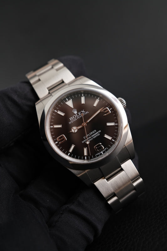 Rolex Explorer 214270 Box + og. Papiere 39mm, LC EU