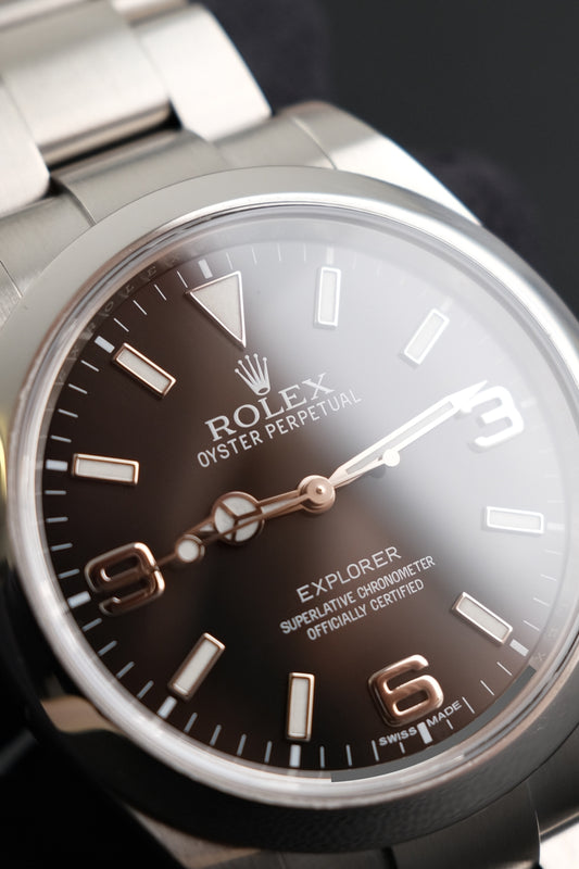 Rolex Explorer 214270 Box + og. Papiere 39mm, LC EU