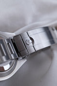 Bild in Galerie-Betrachter laden, Rolex Submariner Date 126610LN - Detailansicht 9

