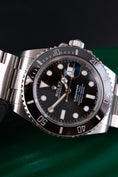 Bild in Galerie-Betrachter laden, Rolex Submariner Date 126610LN - Detailansicht 4
