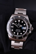 Bild in Galerie-Betrachter laden, Rolex Submariner Date 126610LN - Thumbnail
