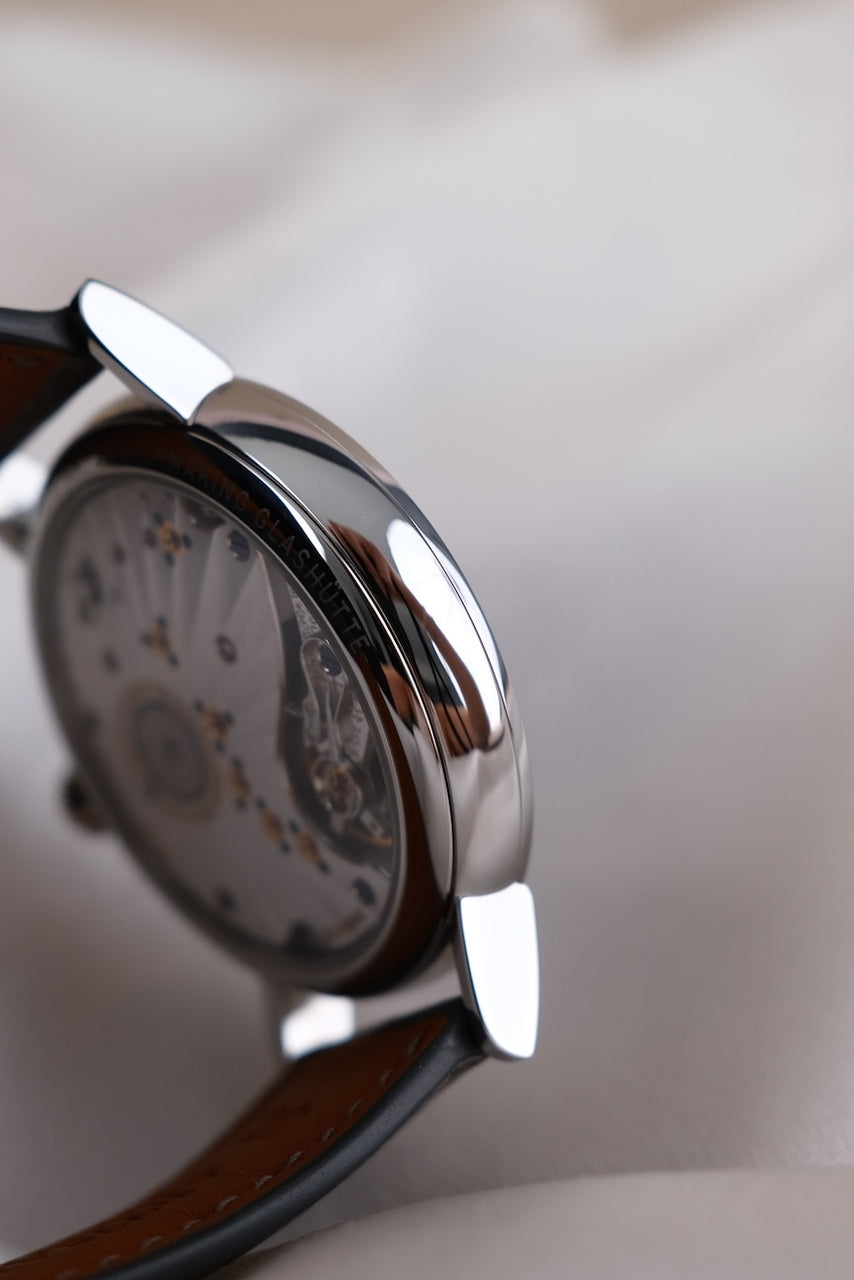 Nomos Lambda Blue 175 Years Watchmaking Glashütte 960.S3 - Detail view 7