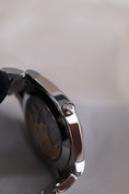 Carica l'immagine nel visualizzatore della galleria, Patek Philippe TWENTY~4 AUTOMATIC 7300/1200A-010 - Detail view 5
