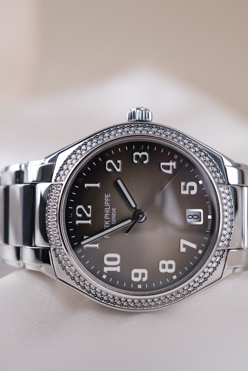 Patek Philippe TWENTY~4 AUTOMATIC 7300/1200A-010 - Detail view 10