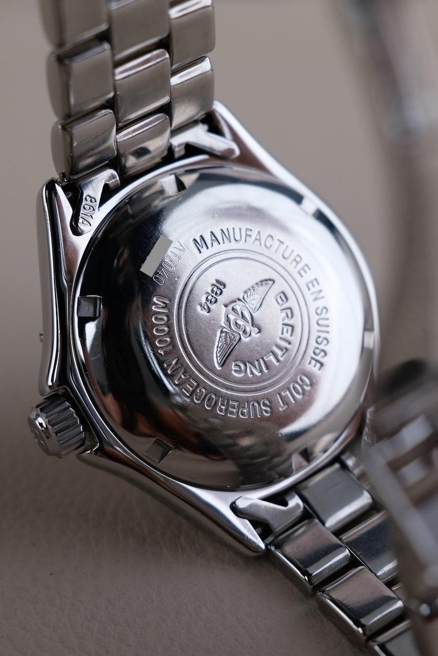 Breitling Superocean A17040 - Detail view 2