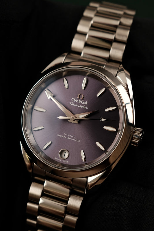 Omega Seamaster Aqua Terra 220.10.34.20.10.002 Box + og. Papiere Purple Dial, 34mm, 2023
